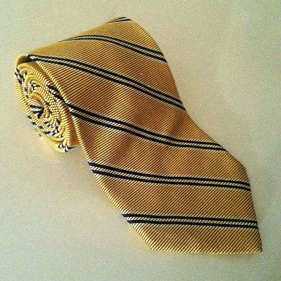 Brooks Brothers Yellow Striped Tie - Picture 2 of 3